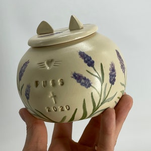 Lavender pet Urn, cat urn, Ceramic Urn for Ashes, simple pet urn