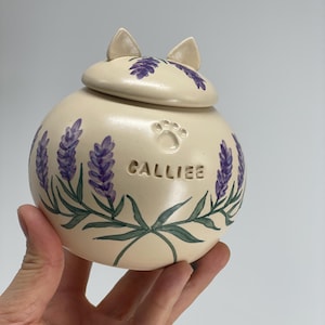 Lavender pet Urn, cat urn, Ceramic Urn for Ashes, simple pet urn
