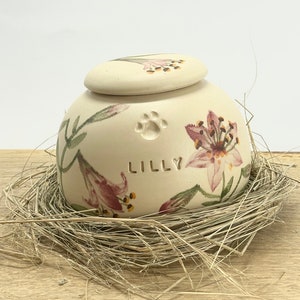 Lily pet urn, lilies cat urn, purple flowers, dog urn