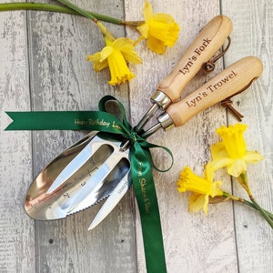 Personalised Fork & Trowel Set | Temptation Gifts