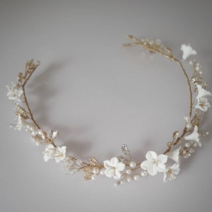 Semi Crown Bridal Headpiece, Gold Wedding Hair Halo. White Flowers Hair Accessory, Romantic Garden Wedding Jewelry 3307