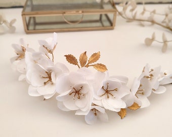 White Flower Wedding Hair Vine Floral Bridal Hair Piece Silk Decorative Accessory 3314