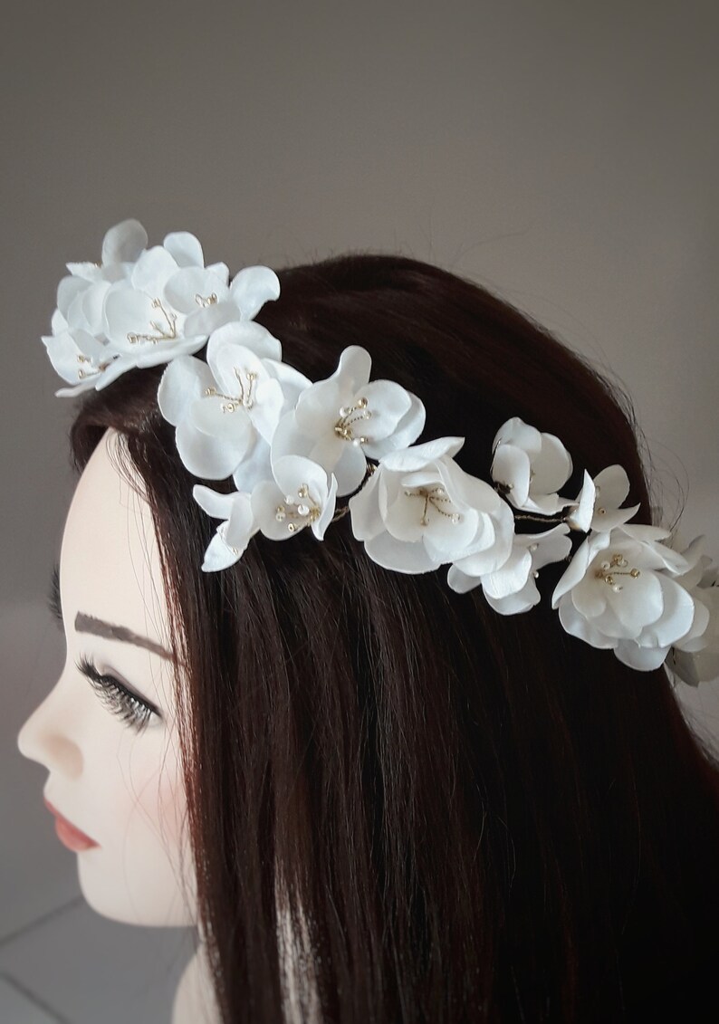 Flower Wedding Crown Bridal Hair Wreath White Floral Wedding Etsy