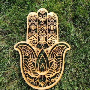 HAMSA wood wall hanging. Hindu wall art. Laser cut. Good luck. Hindu God.