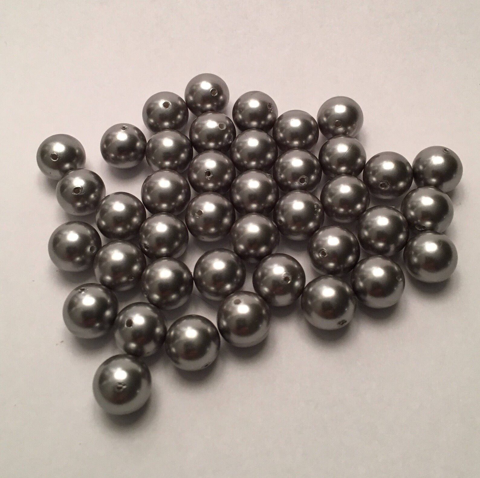 Perle De Mer Du Sud Naturelle Certifiée GDL - 19,55 Carats - 15 Mm Ronde - Couleur Or Argenté