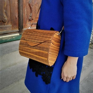 Wooden Bag,Olive Wood Bag,Wooden clutch bag,Wooden handbag,Natural Wood Purse,Evening clutch,Modern clutch,Ladies Bag,Gift for Anniversary