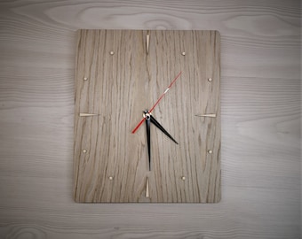 Gray Oak Veneer Clock: Modern Wooden Wall Decor