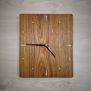 English Oak Veneer Wall Clock: Modern Wooden Kitchen Decor