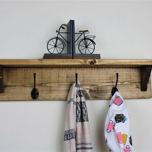 Rustic Reclaimed Wooden Coat Rack Coat Hooks With Shelf Wall Mounted Solid Wood Aged Grey Medium Dark Oak Wax Colour Cast Iron Hooks bild 4