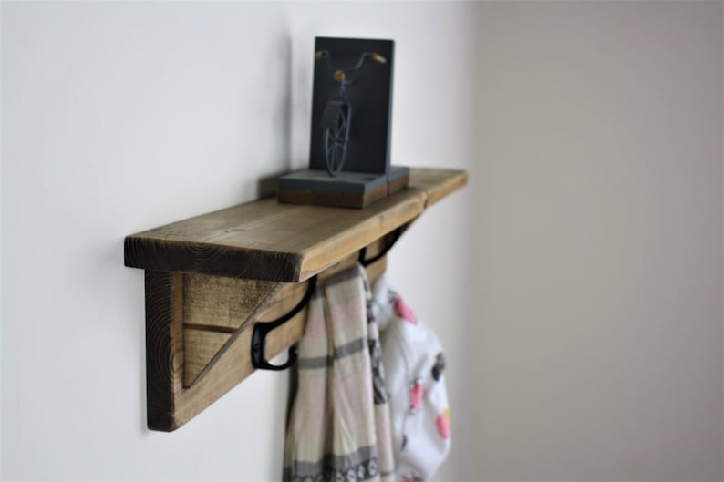 Rustic Reclaimed Wooden Coat Rack Coat Hooks With Shelf Wall Mounted Solid Wood Aged Grey Medium Dark Oak Wax Colour Cast Iron Hooks bild 2