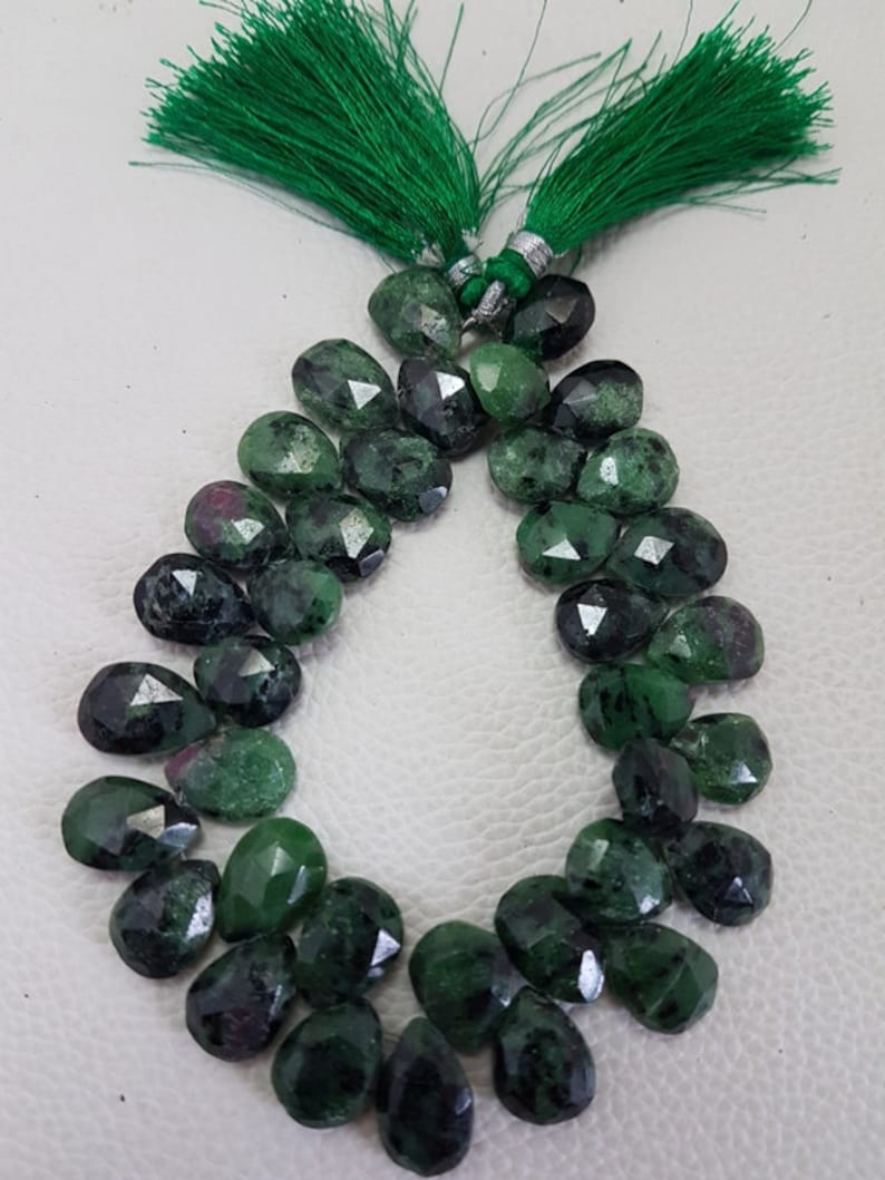 Ruby Zoisite Faceted Almond Pear Beads,ruby Zoisite faceted beads,high quality faceted ruby zoisite Pear briolettes beads,11-15mmsize 8 inch
