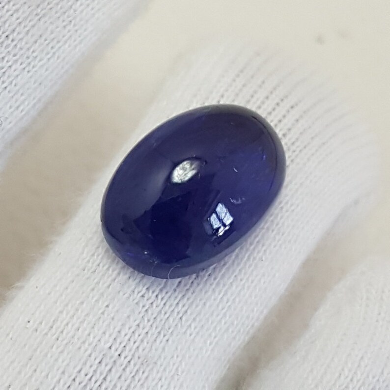 Tanzanite Cabochon.Natural Oval Tanzanite Smooth Cabochon.Tanzanite D Block AAA Quality Smooth Cabs Loose Gemstone,16x11x6 MM,10.5 Cts