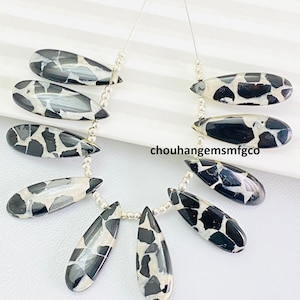 Highland harvester blue necklace deals