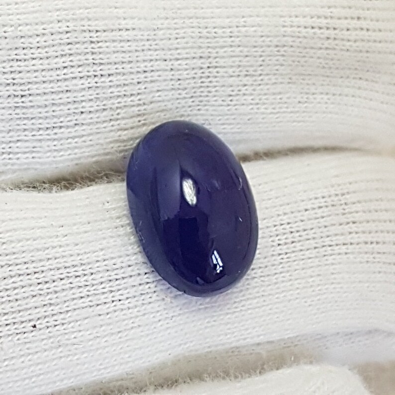 Tanzanite Cabochon.Natural Oval Tanzanite Smooth Cabochon.Tanzanite D Block AAA Quality Smooth Cabs Loose Gemstone,16x11x6 MM,10.5 Cts