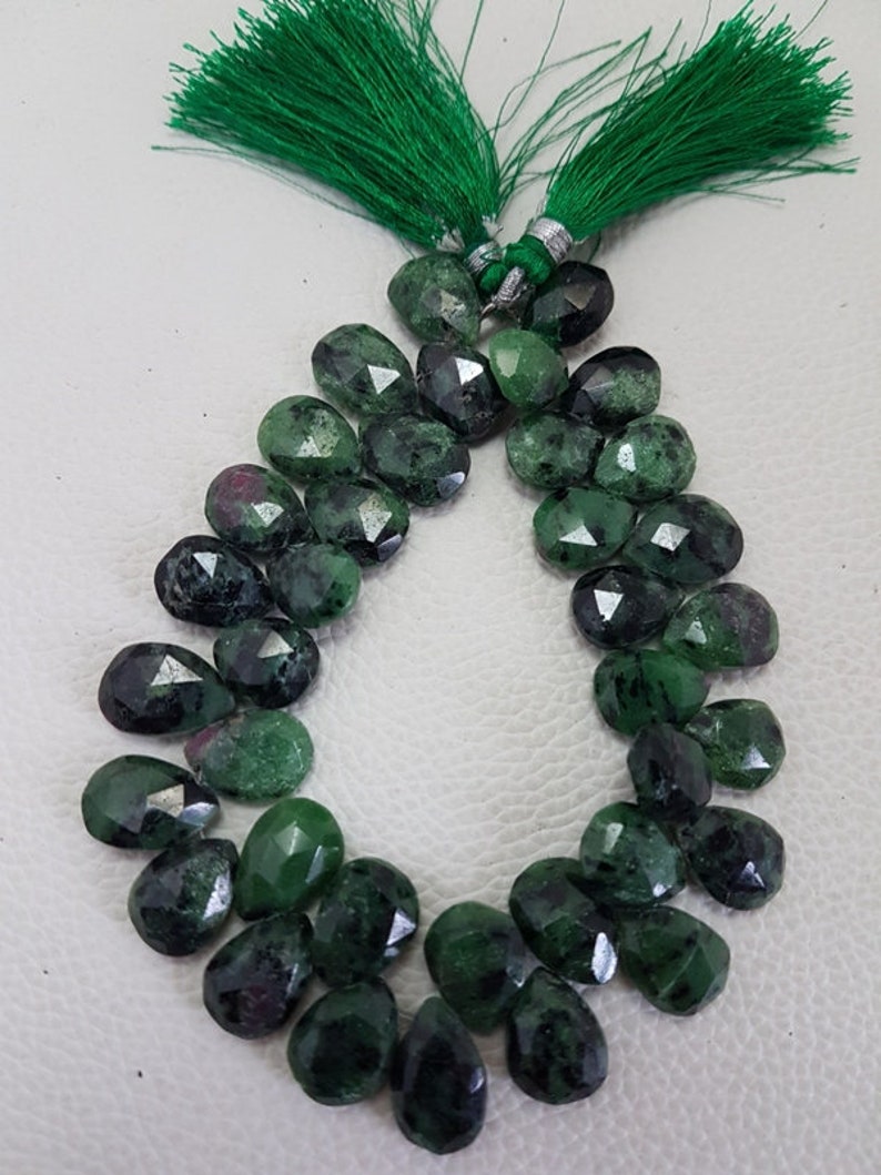Ruby Zoisite Faceted Almond Pear Beads,ruby Zoisite faceted beads,high quality faceted ruby zoisite Pear briolettes beads,11-15mmsize 8 inch