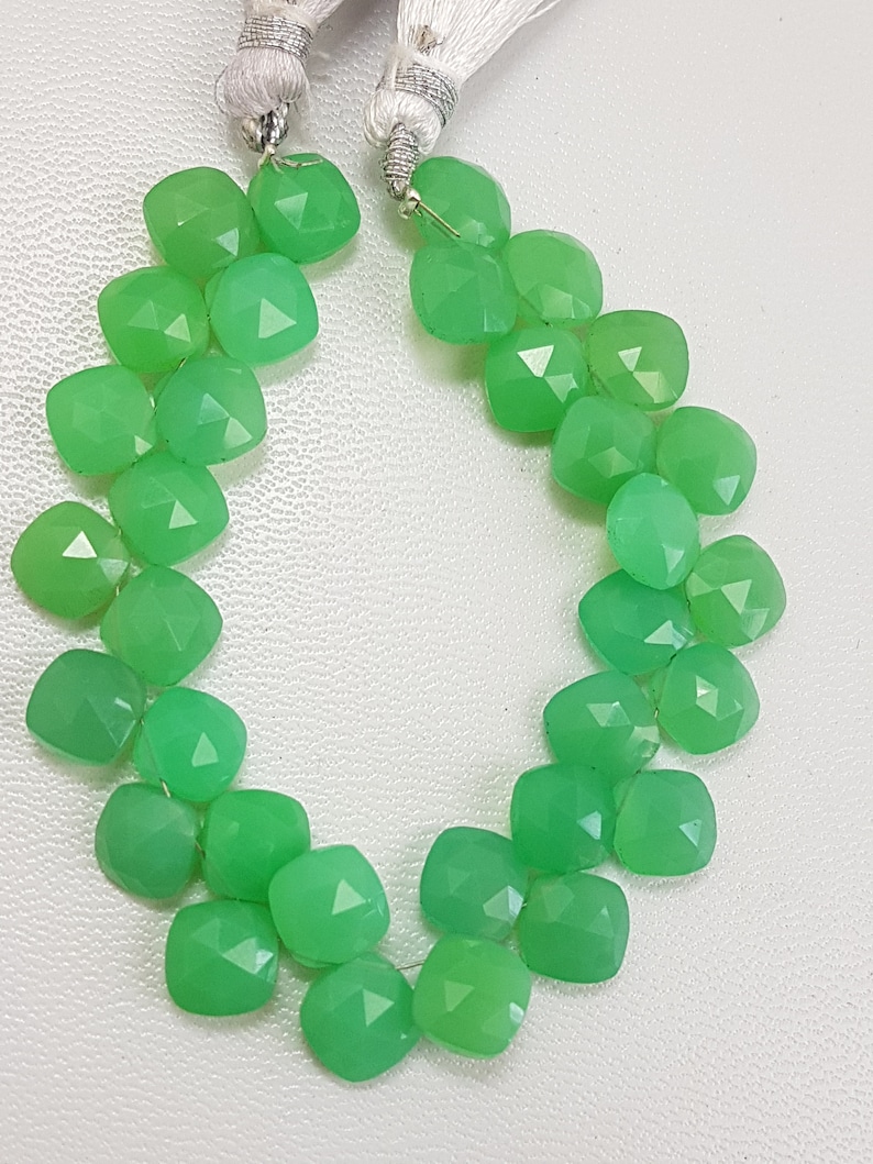 Chrysoprase,Chrysoprase Cushion Beads,Apple Green Chrysoprase,Chrysoprase Cushion Shape Faceted Beads 7mm 8 Inches Strand