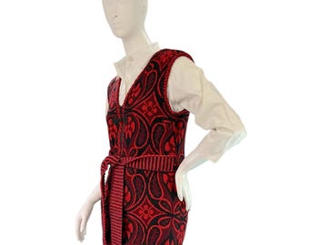 Vintage 70s Red Knit Floral Jacquard Long Zip Sweater Vest with Sash XS