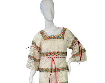 Vintage 70s Mexican Wedding White Dress Crochet Lace Floral Embroidered Sz XS
