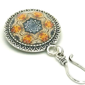 Saffron Medallion Magnetic Portuguese Knitting Pin, Gift for Knitter, Matching Stitch Markers, Mother's Day Gift for Knitter