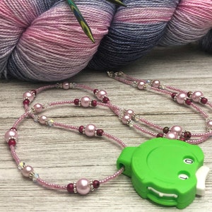 Locking Row Counter Necklace for Knitting or Crochet, Stitch Counter, Crochet Gifts, Mother&#39;s Day Gift for Knitter