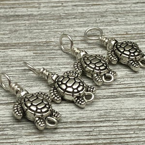 Turtle Stitch Markers for Knitting, Snag Free Beaded Stitch Marker, Progress Keeper, Gift for Knitter, Stitch Marker Charms