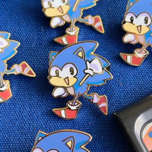 Sonic the Hedgehog Enamel Pin: Gold Finish, 1.5&quot;