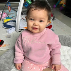 Maglione rosa personalizzato