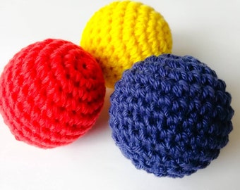Bolas duras crochet inspiración Montessori colores primarios
