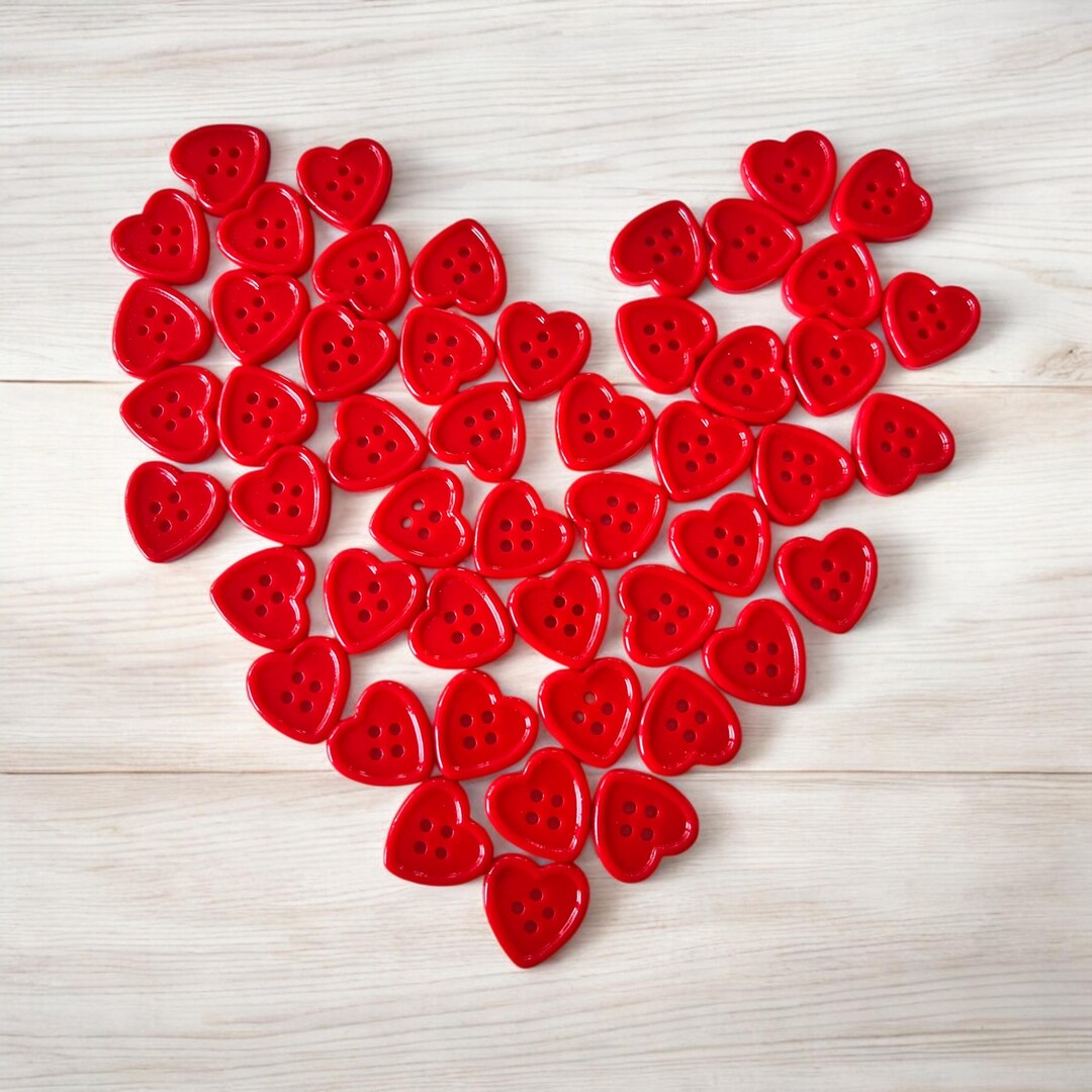 SET OF 4 Red Heart Buttons - Etsy