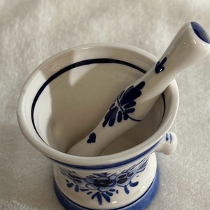 Blue Delft Miniature Apothecary Mortar and Pestle