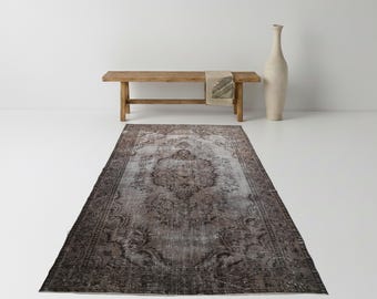 Vintage Brown Beige Area Rug 5.3x8.11 ft – Distressed Turkish Medallion Carpet for Living Room
