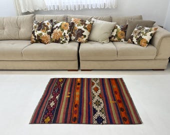 2'9" x 3'9" Vintage Turkish Kilim Rug, Multicolor Striped Handwoven Wool Small Area Rug for Entryway Living Room Decor