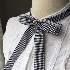 Romantic womens neck tie