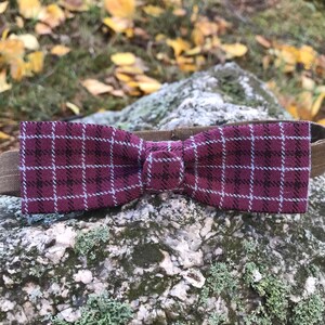 Purple Men&#39;s Bow tie with button