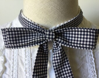 Elegant womens necktie