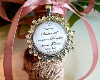 Step Daughter keepsake charm. Wedding gift of something old. Personalised bridesmaid, Chief bridesmaid, maid or matron of honour, honor.