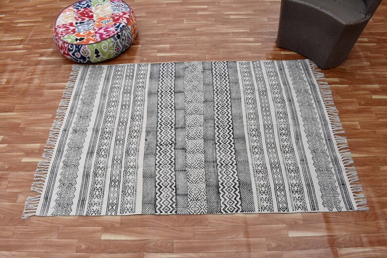 Area rug beautiful rug durable rug Handmade rug cotton carpet 3x5 feet cotton Rug