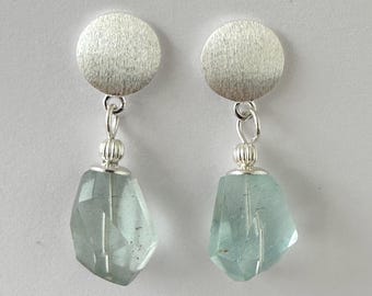Aquamarijn oorbel, zilver