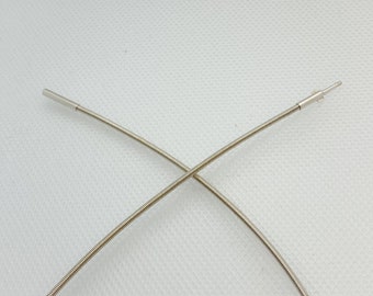 Silver choker, durable, with click closure