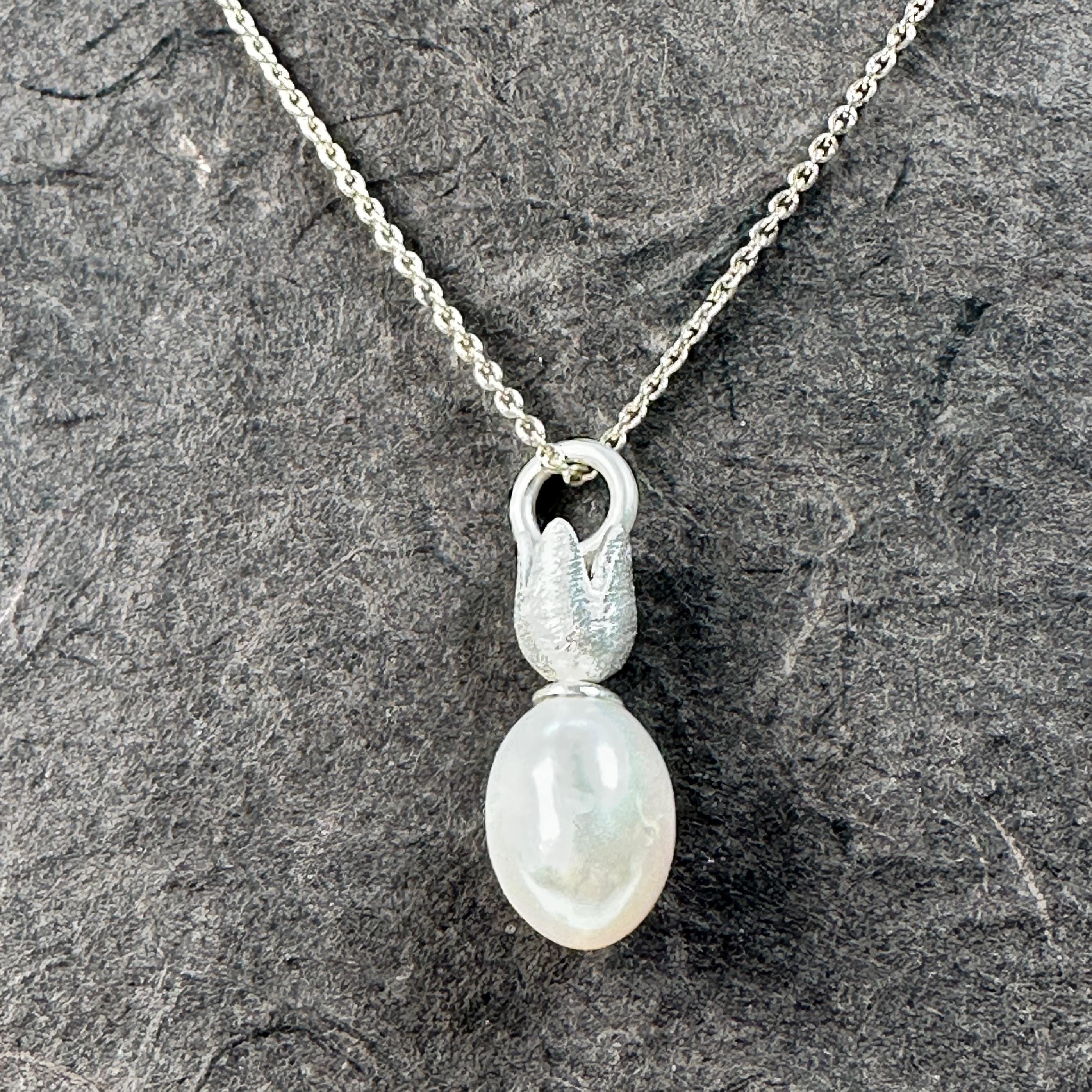 thumbnail image 2 of Silver Plated Pearl & Crown Pendant Necklace For Women - Love Gift Idea 2 of 6