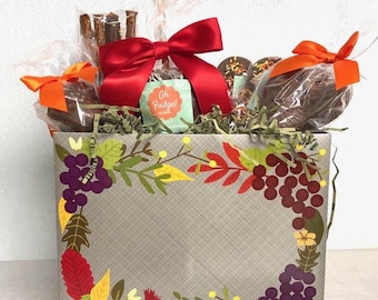 Thanksgiving Gift Box/Cornucopia Gift/Hostess Gift/Thanksgiving Chocolates