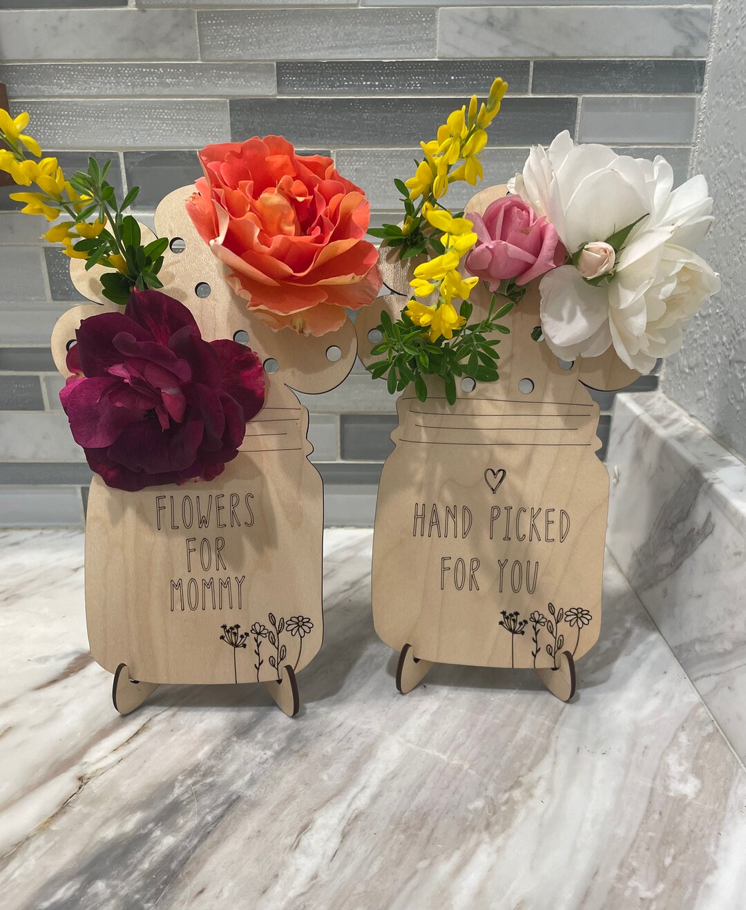 Wooden Flower Holder for Mom Fresh Picked Flower Holder Garden Flowers