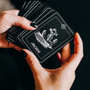 Jeu de 36 cartes Rêveuse Lenormand noir et blanc, jeu de tarot Lenormand, boîte solide incluse pour offrir et garder, lecture Lenormand