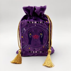Velvet Tarot Deck Pouch, Silk Velvet Borduurzakje voor Tarot Oracle Decks Kristallen en meer, Veelzijdig en prachtig ontwerp Tarot Pouch