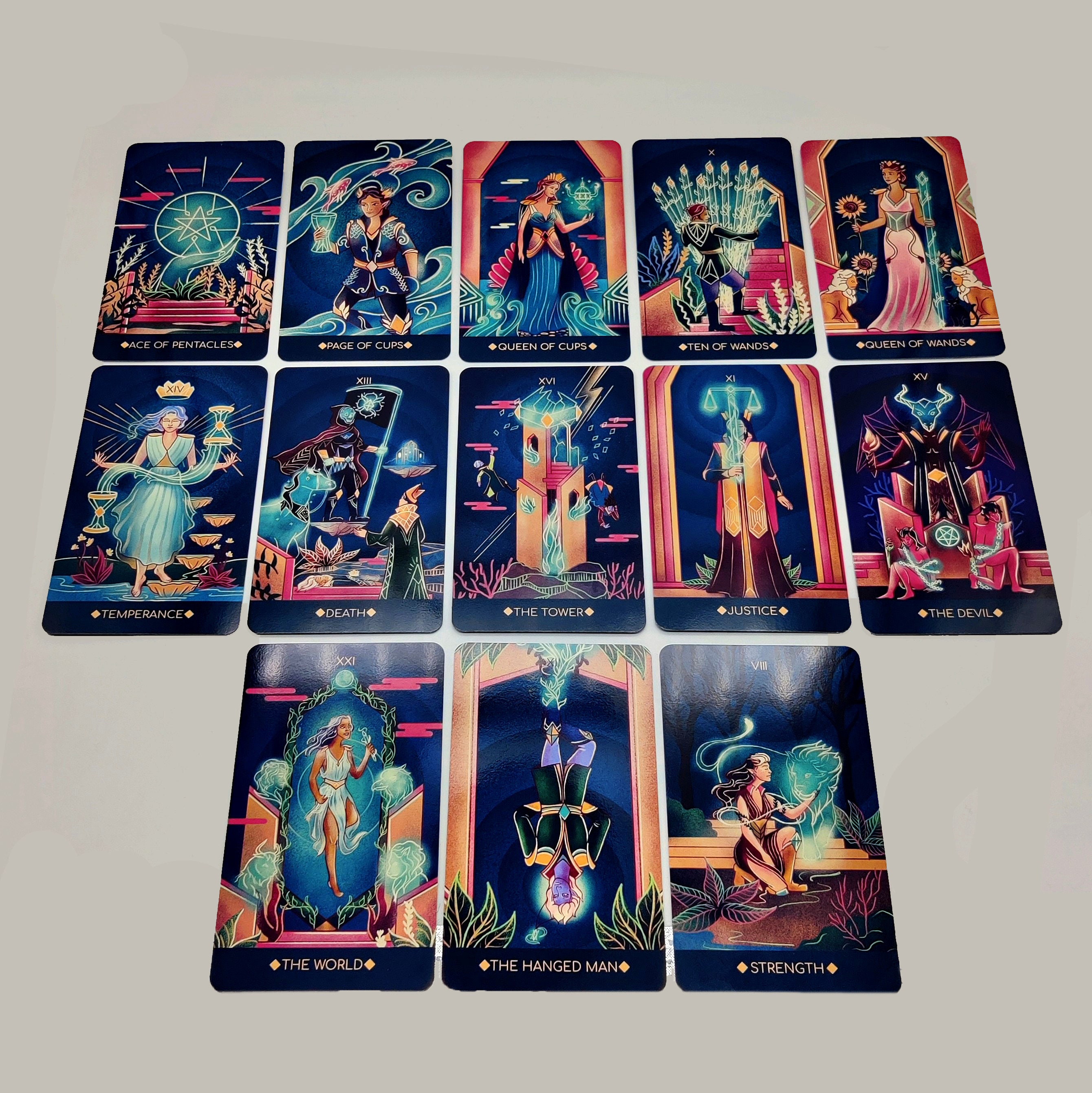Fantôme Tarot Deck Tarot Card Deck Tarot Cards Deck Tarot Etsy Canada