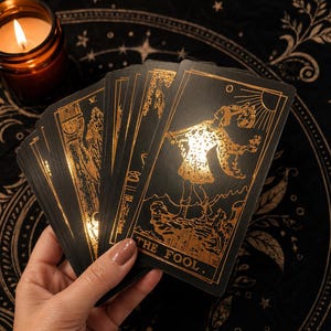 Black and Gold Tarot Deck, Rider Waite Style Tarot Cards with Gold Foil, Beginner Friendly Classic Tarot Deck for Readings