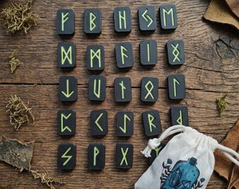 Elder Futhark Rune Set with Bag | 3D Printed | Lightweight Travel Runes | Divination Rune Set | Norse Runes with Pouch | Spiritual Tools