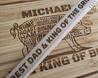 Personalisiertes Grillzangen-Set aus Holz – Individuelle Gravur – Geschenk für Grillmeister, Papa, Männer