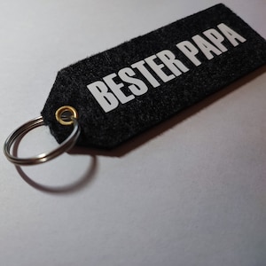 Dad keychain felt, dad gift pendant for Father&#39;s Day and birthday with Best Dad engraving with keyring
