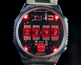 Sammler Retro Uhr | 1990er Jahre Rote Segment Anzeige | Handgemachte Vintage Tech Uhr | Geek Geschenk für Ihn